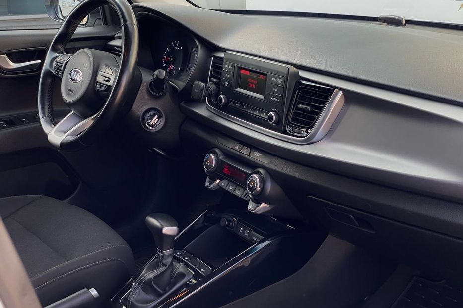 Продам Kia Rio 2017 года в Днепре