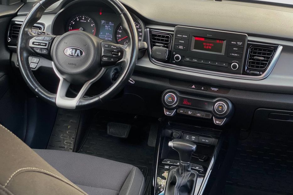 Продам Kia Rio 2017 года в Днепре