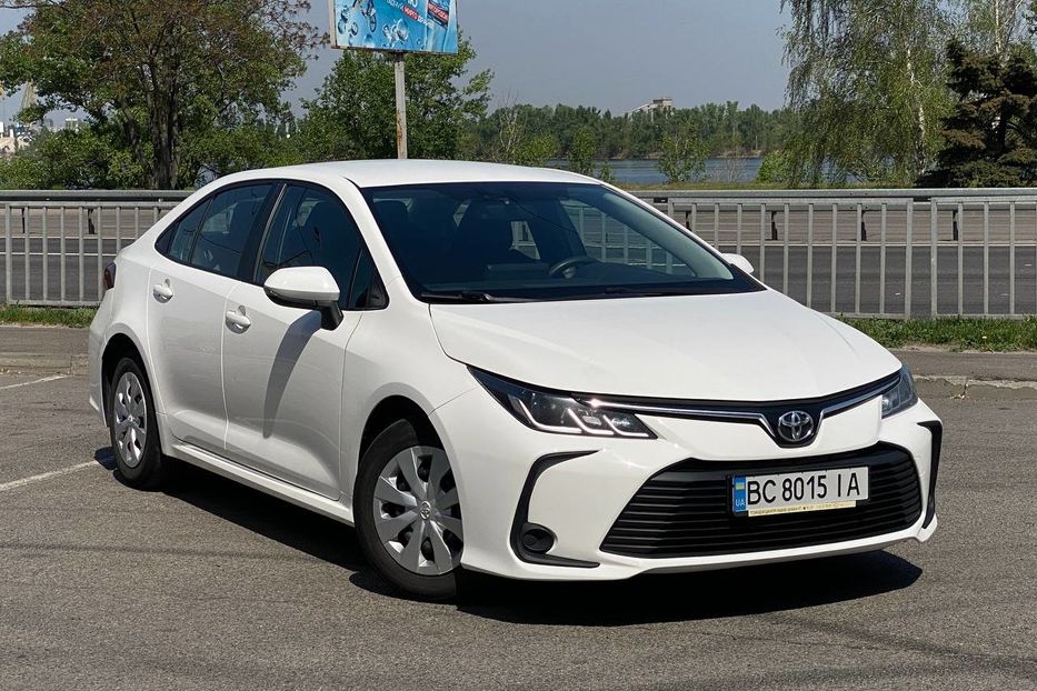 Продам Toyota Corolla 2019 года в Днепре