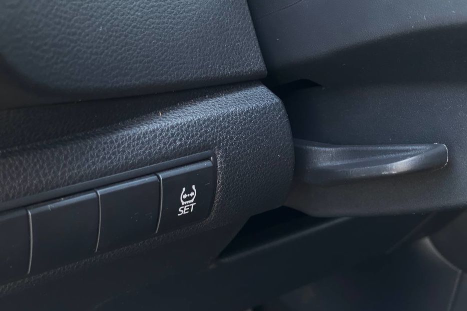 Продам Toyota Corolla 2019 года в Днепре