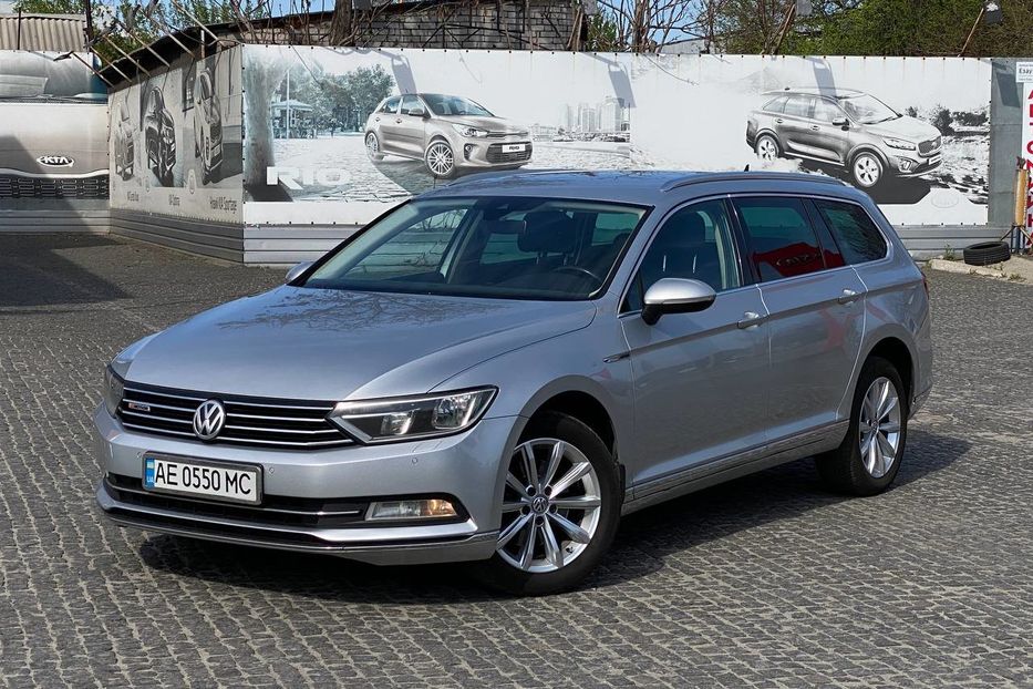 Продам Volkswagen Passat B7 2015 года в Днепре