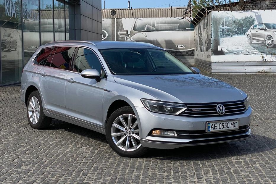 Продам Volkswagen Passat B7 2015 года в Днепре