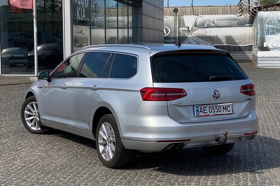 Продам Volkswagen Passat B7 2015 года в Днепре