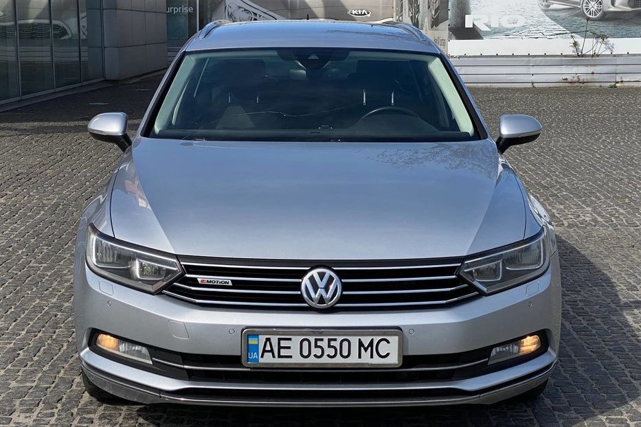 Продам Volkswagen Passat B7 2015 года в Днепре