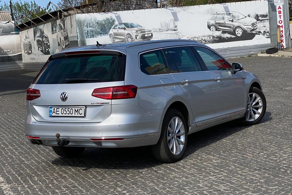 Продам Volkswagen Passat B7 2015 года в Днепре
