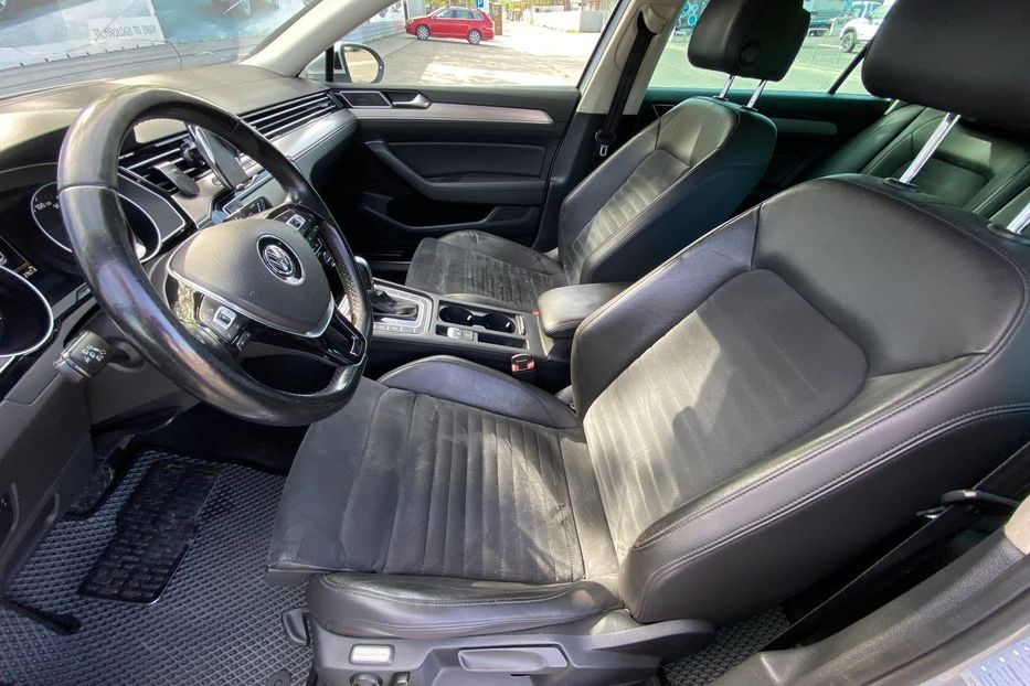 Продам Volkswagen Passat B7 2015 года в Днепре