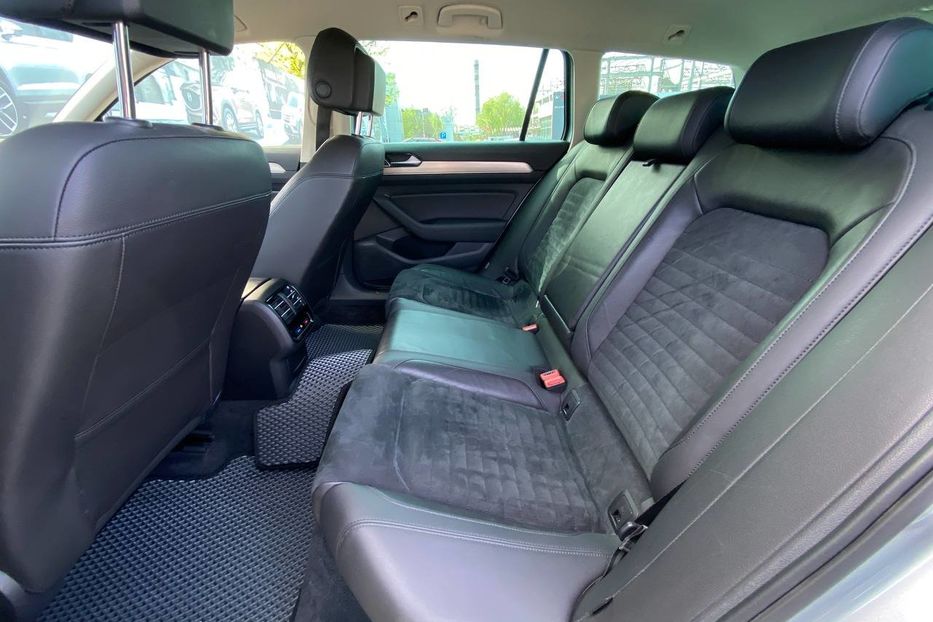 Продам Volkswagen Passat B7 2015 года в Днепре