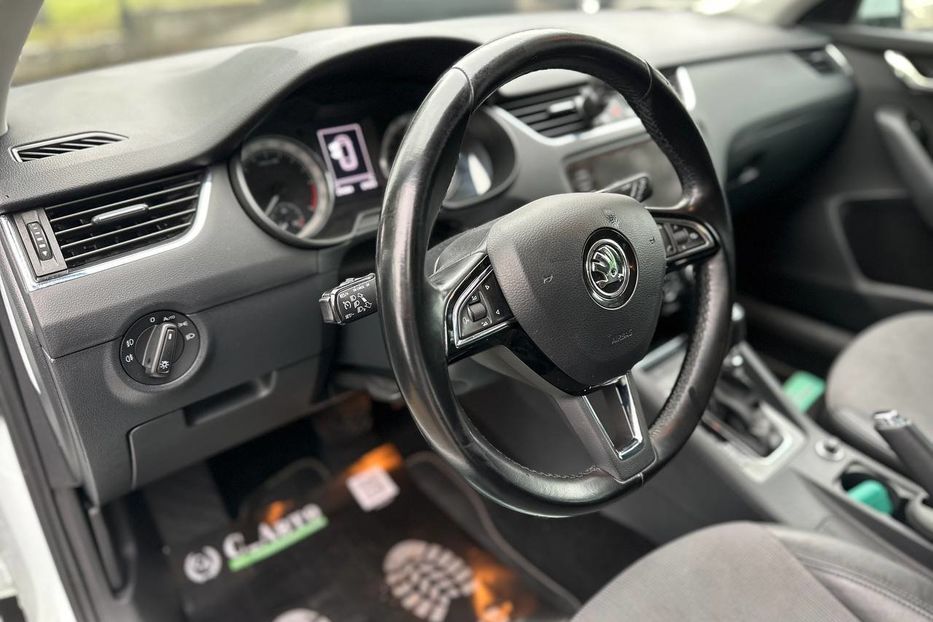 Продам Skoda Octavia 2018 года в Черновцах