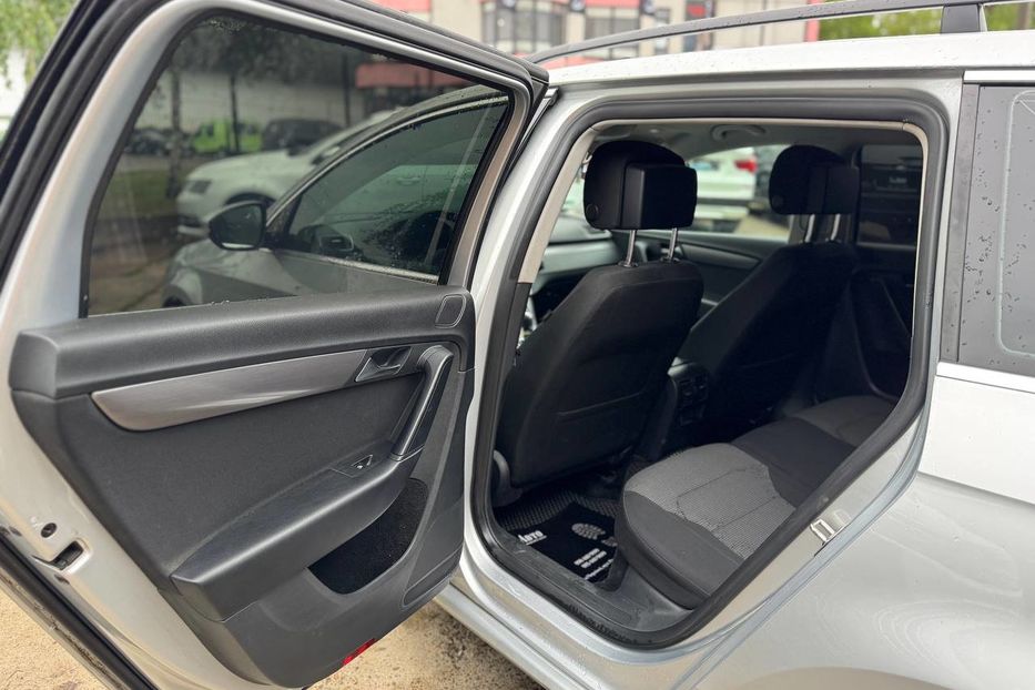 Продам Volkswagen Passat B7 2011 года в Черновцах