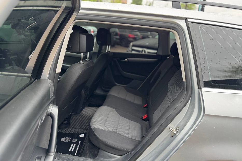 Продам Volkswagen Passat B7 2011 года в Черновцах