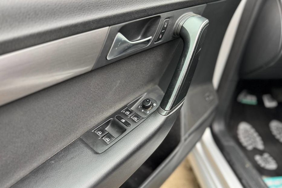 Продам Volkswagen Passat B7 2011 года в Черновцах