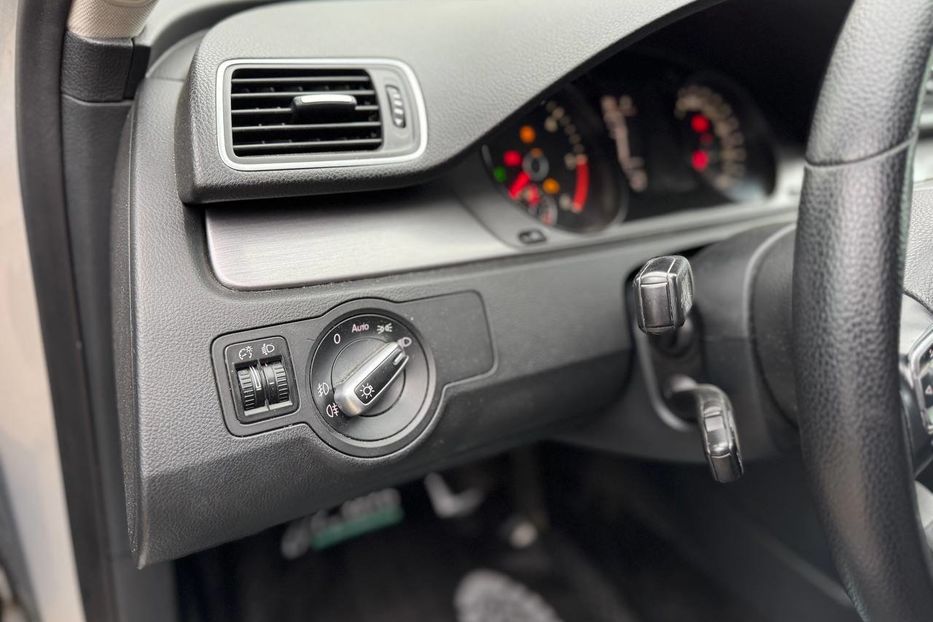 Продам Volkswagen Passat B7 2011 года в Черновцах
