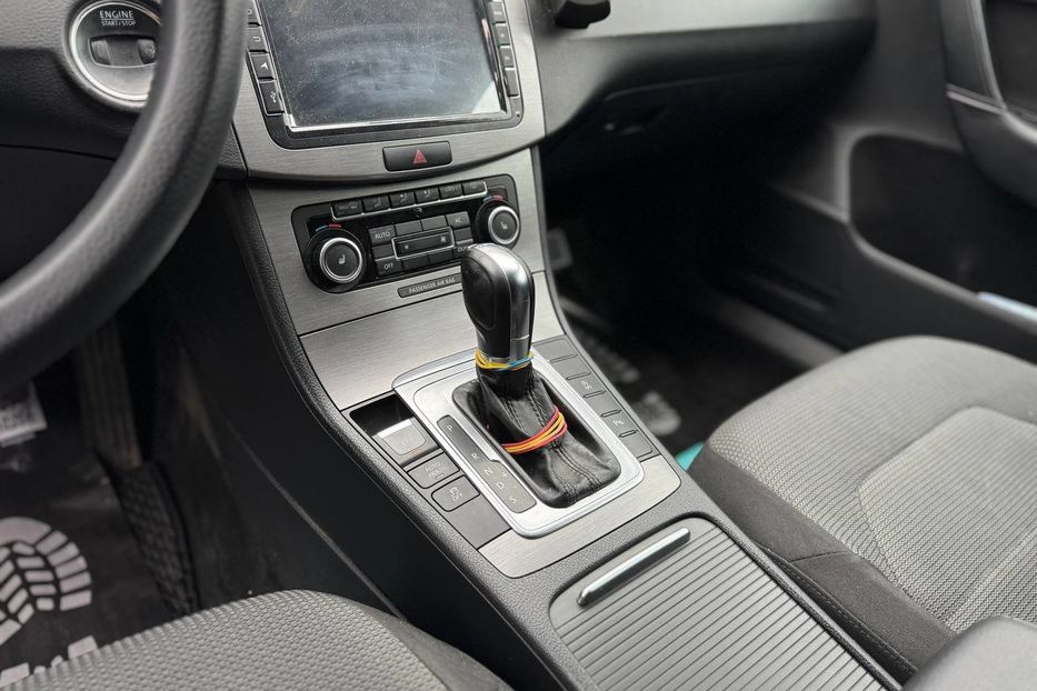 Продам Volkswagen Passat B7 2011 года в Черновцах