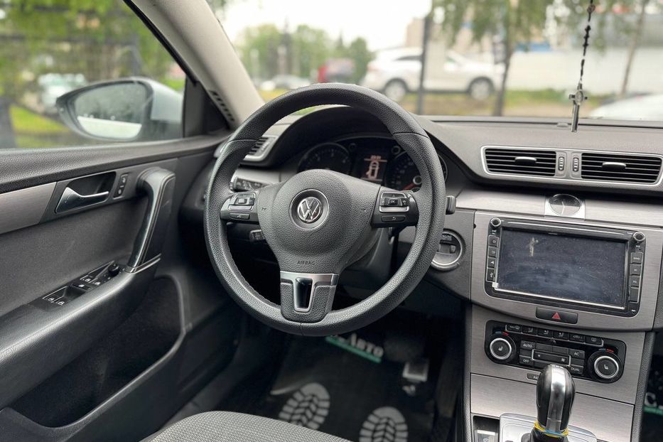 Продам Volkswagen Passat B7 2011 года в Черновцах