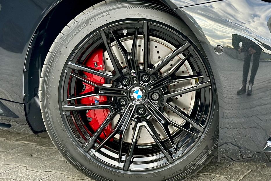 Продам BMW M5 2025 года в Киеве