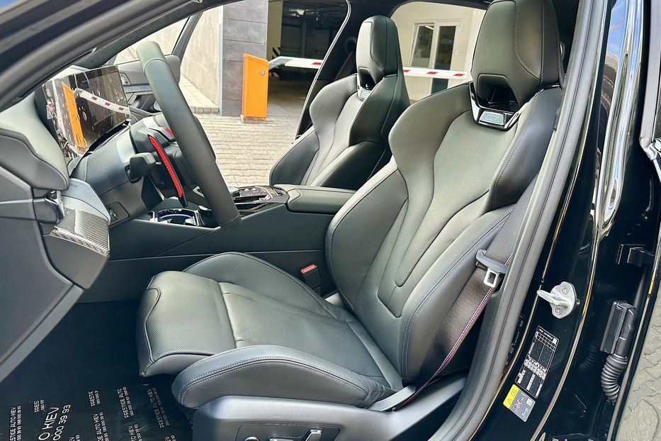 Продам BMW M5 2025 года в Киеве