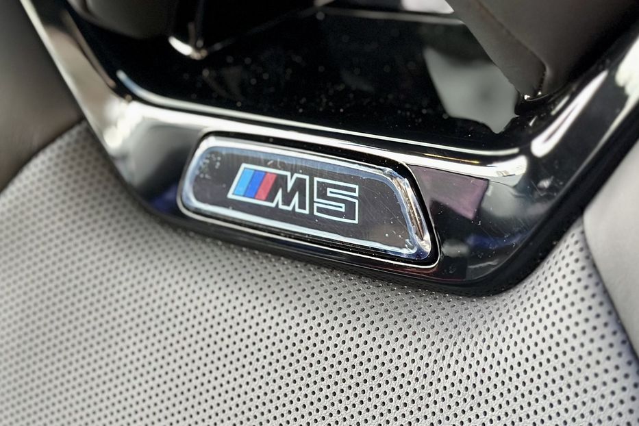 Продам BMW M5 2025 года в Киеве