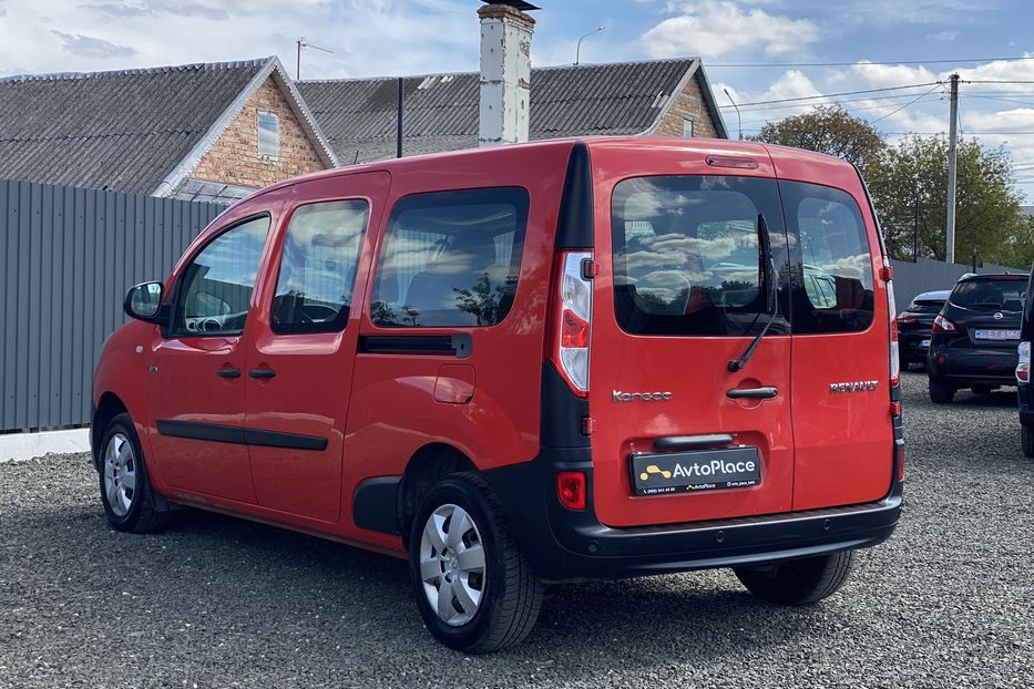 Продам Renault Kangoo пасс. 2018 года в Луцке