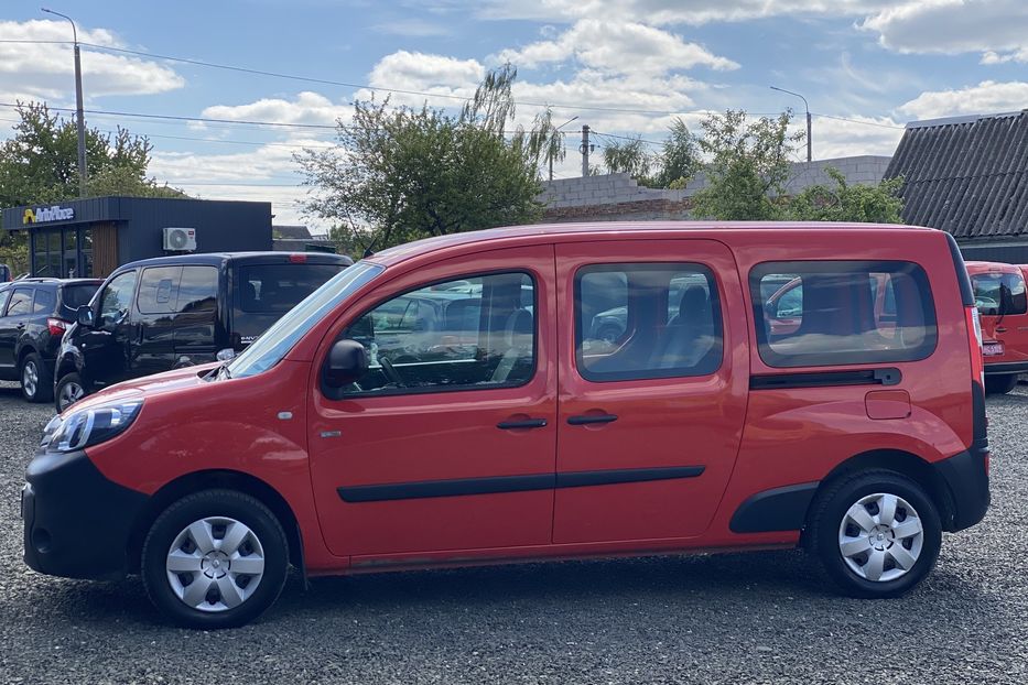 Продам Renault Kangoo пасс. 2018 года в Луцке