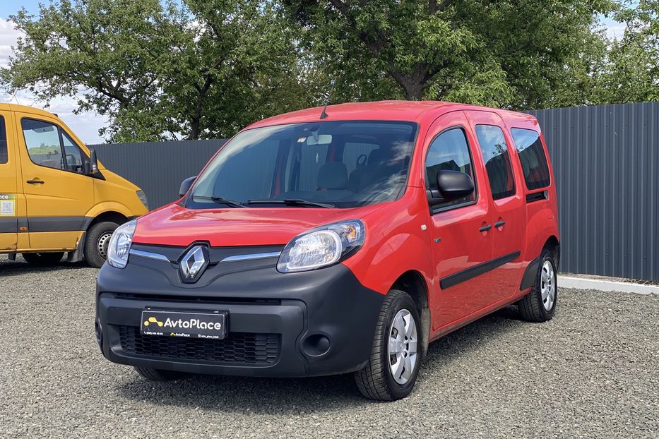 Продам Renault Kangoo пасс. 2018 года в Луцке