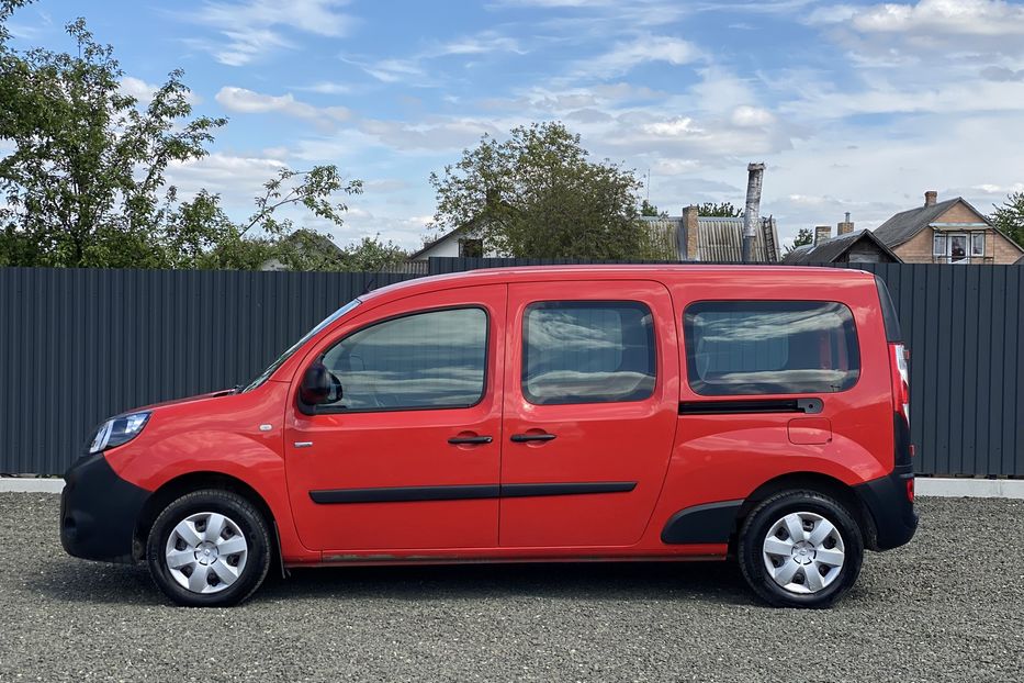 Продам Renault Kangoo пасс. 2018 года в Луцке