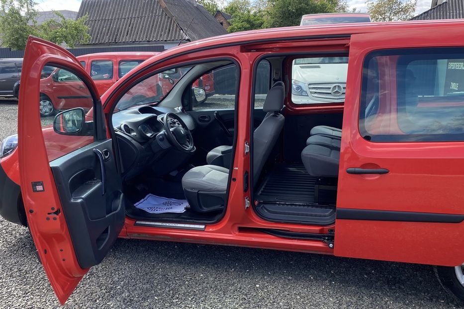 Продам Renault Kangoo пасс. 2018 года в Луцке