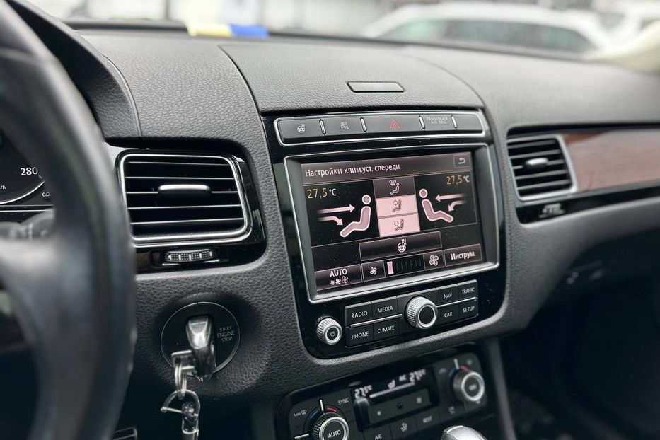 Продам Volkswagen Touareg R-Line 2017 года в Черновцах