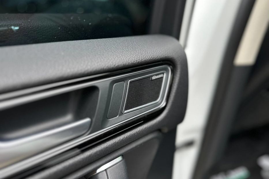 Продам Volkswagen Touareg R-Line 2017 года в Черновцах