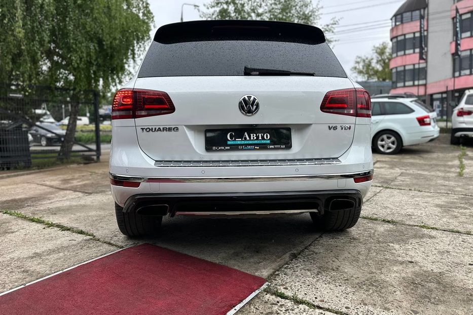 Продам Volkswagen Touareg R-Line 2017 года в Черновцах