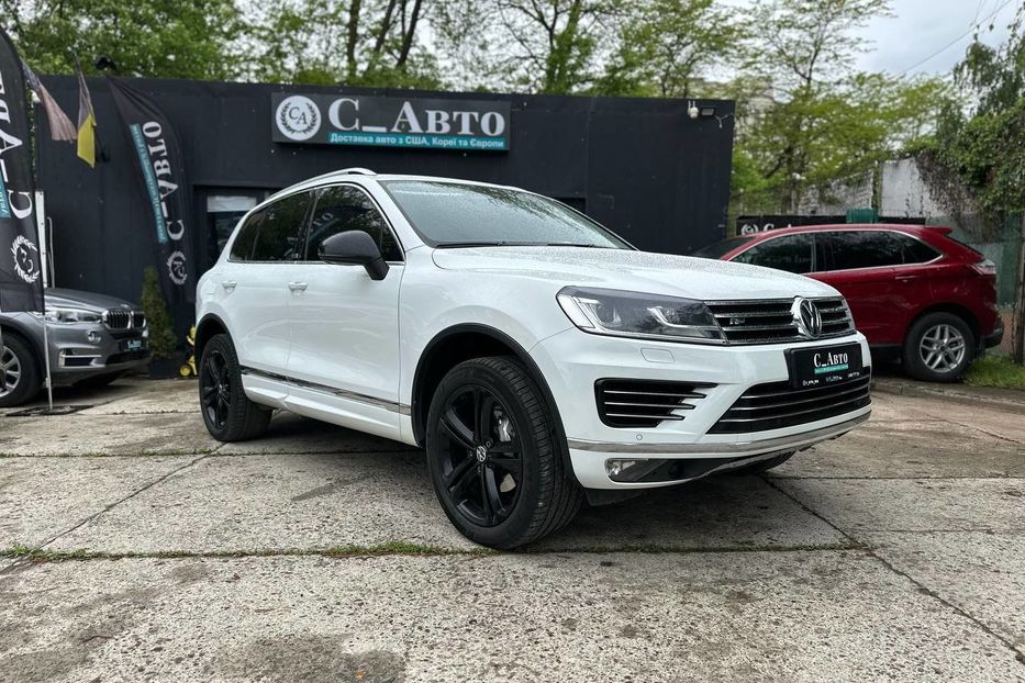 Продам Volkswagen Touareg R-Line 2017 года в Черновцах