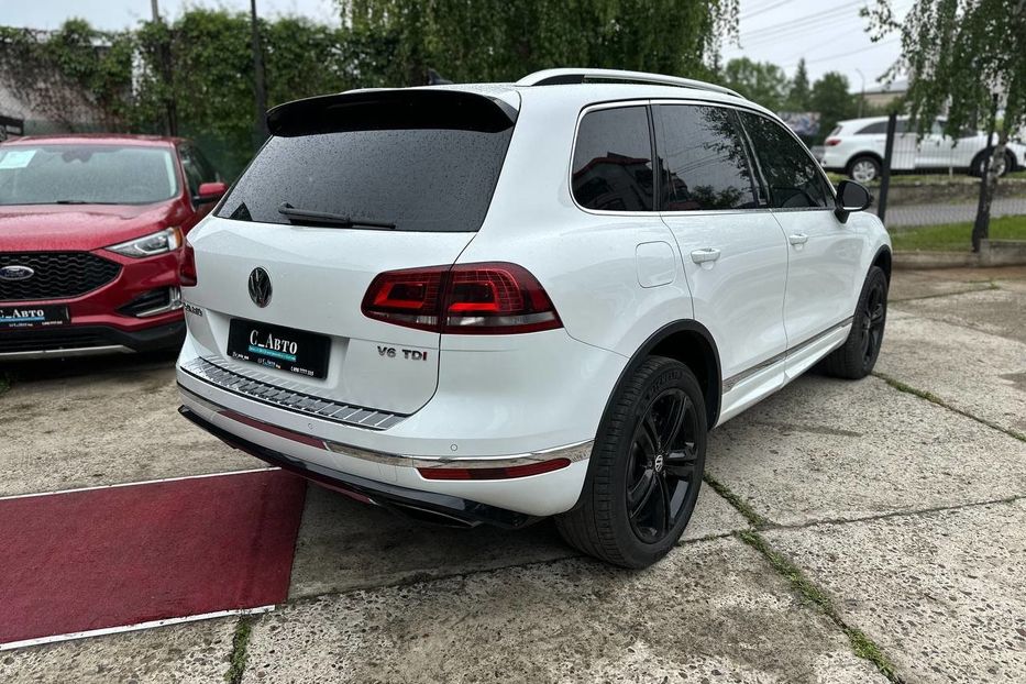 Продам Volkswagen Touareg R-Line 2017 года в Черновцах