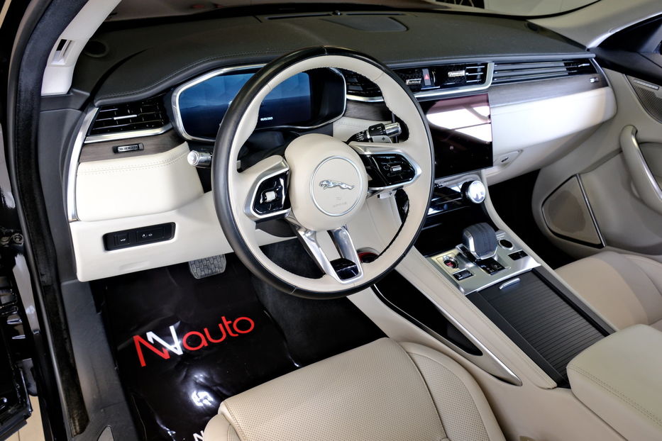 Продам Jaguar F-Pace 2022 года в Одессе