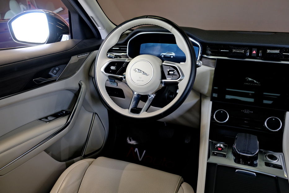 Продам Jaguar F-Pace 2022 года в Одессе
