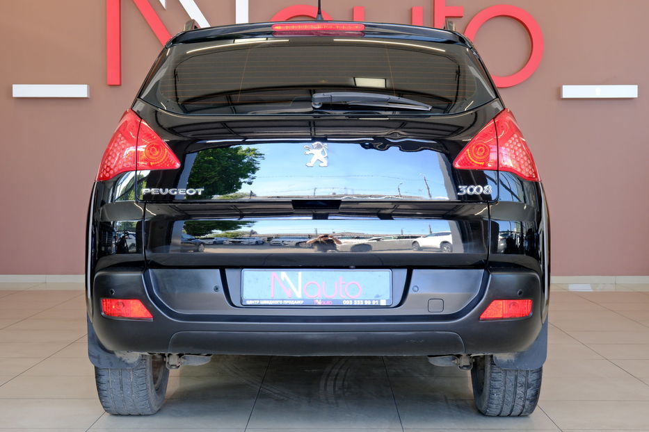 Продам Peugeot 3008 2013 года в Одессе