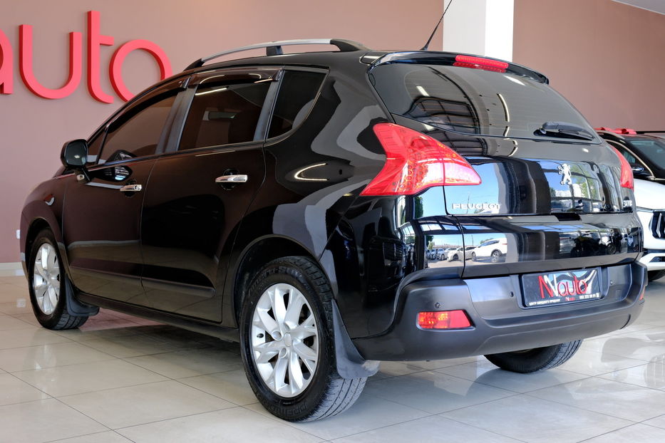 Продам Peugeot 3008 2013 года в Одессе