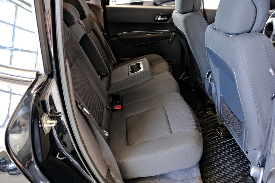 Продам Peugeot 3008 2013 года в Одессе