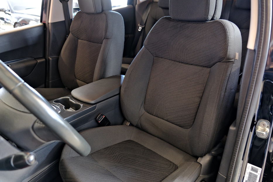 Продам Peugeot 3008 2013 года в Одессе