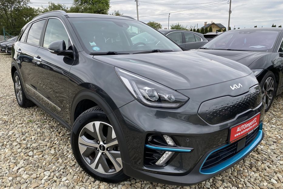 Продам Kia Niro ПідгрівсидінькермаСліпізониJBL 2021 года в Львове