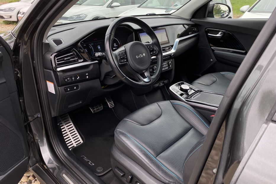 Продам Kia Niro ПідгрівсидінькермаСліпізониJBL 2021 года в Львове