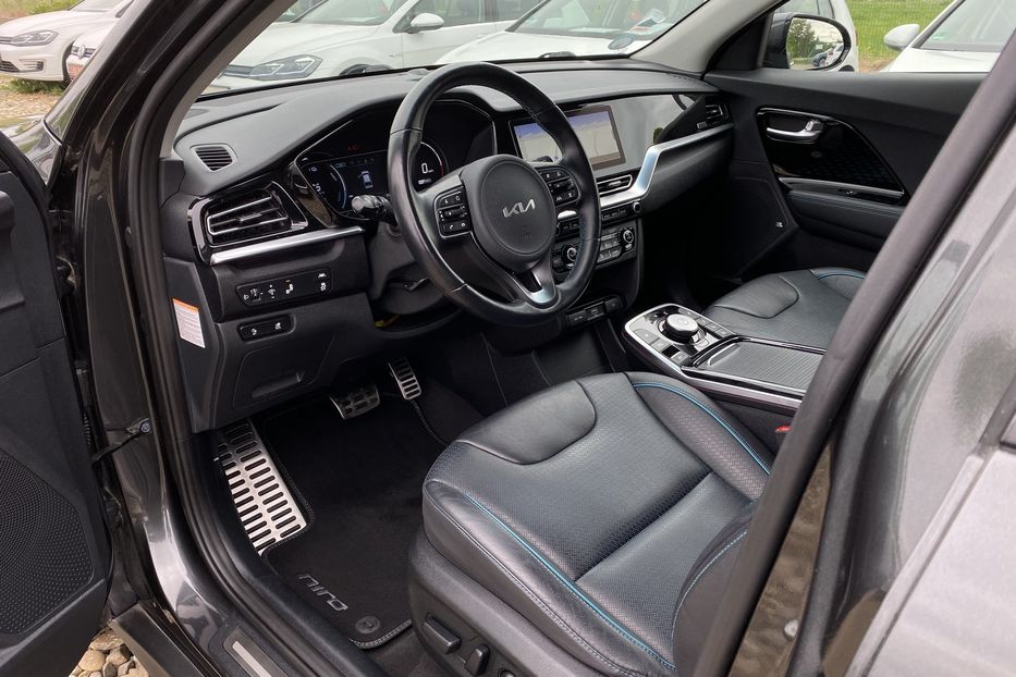 Продам Kia Niro ПідгрівсидінькермаСліпізониJBL 2021 года в Львове