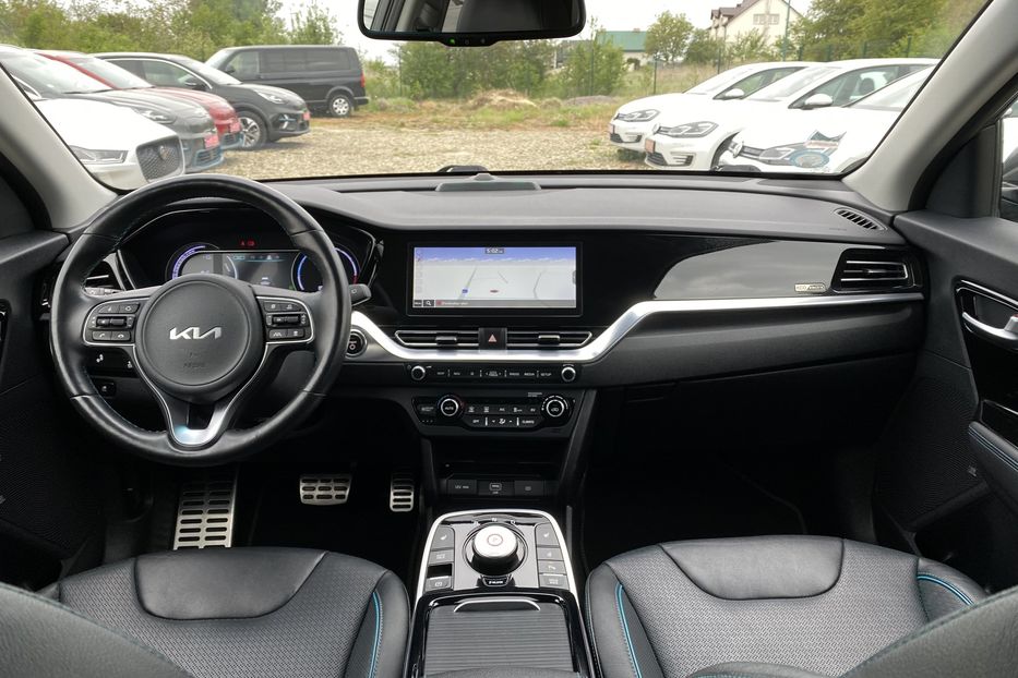 Продам Kia Niro ПідгрівсидінькермаСліпізониJBL 2021 года в Львове