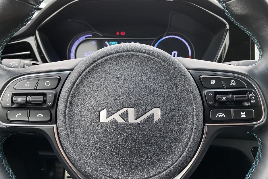 Продам Kia Niro ПідгрівсидінькермаСліпізониJBL 2021 года в Львове