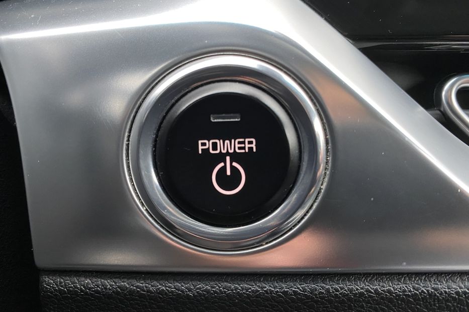 Продам Kia Niro ПідгрівсидінькермаСліпізониJBL 2021 года в Львове