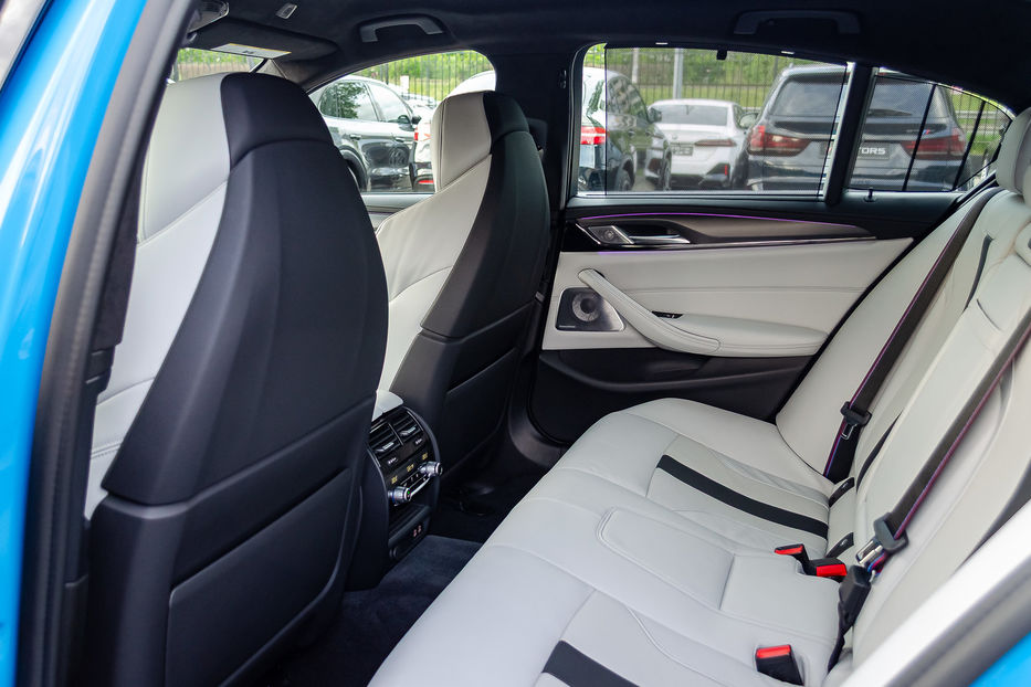 Продам BMW M5 Competition 2023 года в Киеве