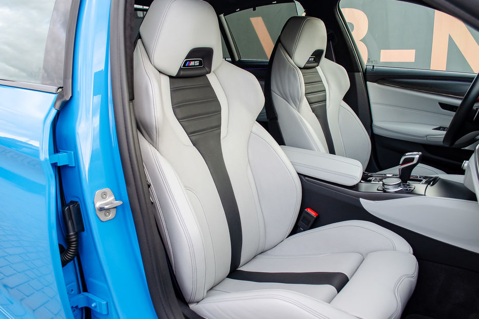 Продам BMW M5 Competition 2023 года в Киеве