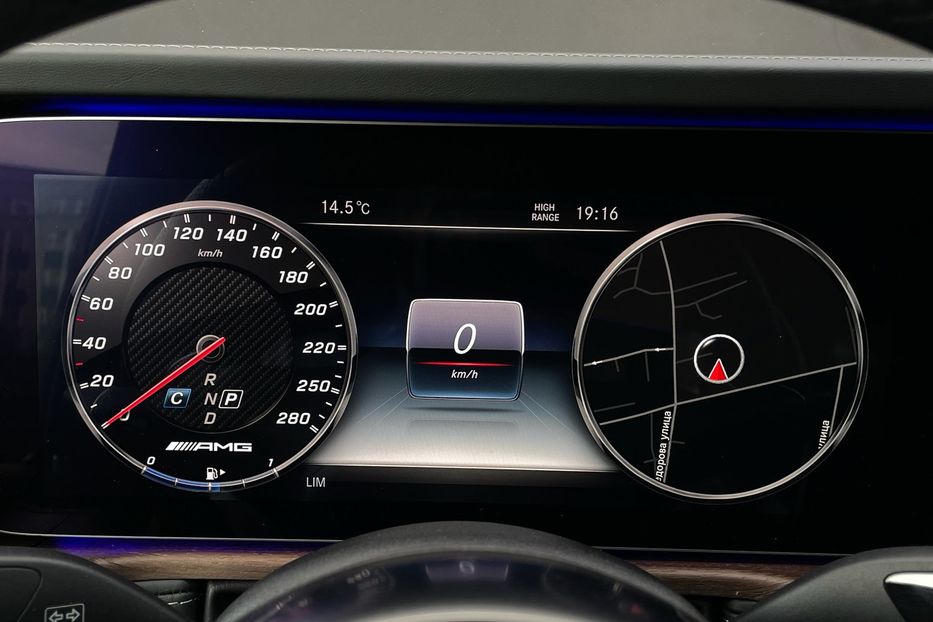 Продам Mercedes-Benz G-Class 63 AMG 2018 года в Киеве