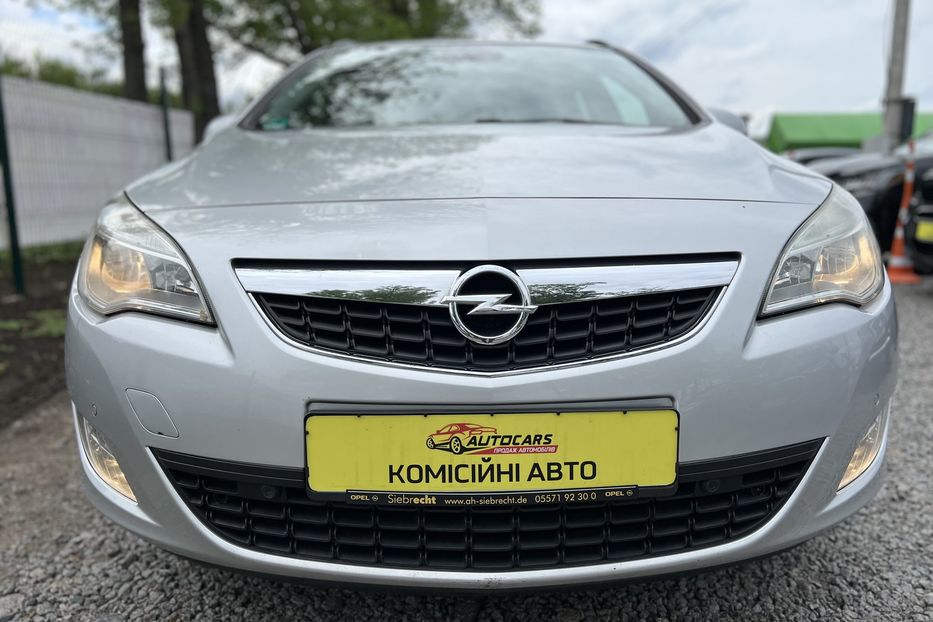 Продам Opel Astra J (KOMIS) 2012 года в г. Умань, Черкасская область