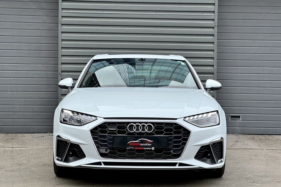Продам Audi A4 45 TFSI S-line Prestige  2023 года в Киеве