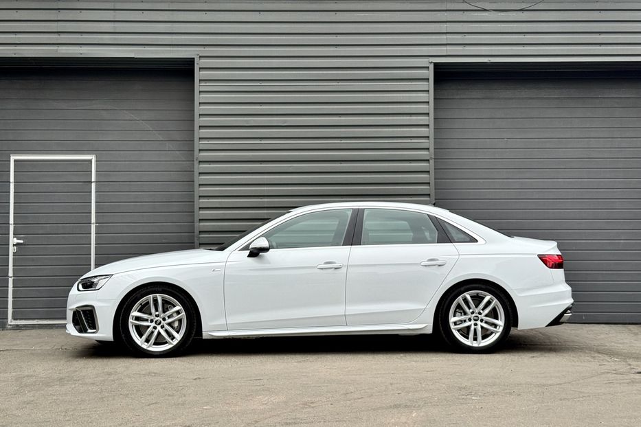 Продам Audi A4 45 TFSI S-line Prestige  2023 года в Киеве