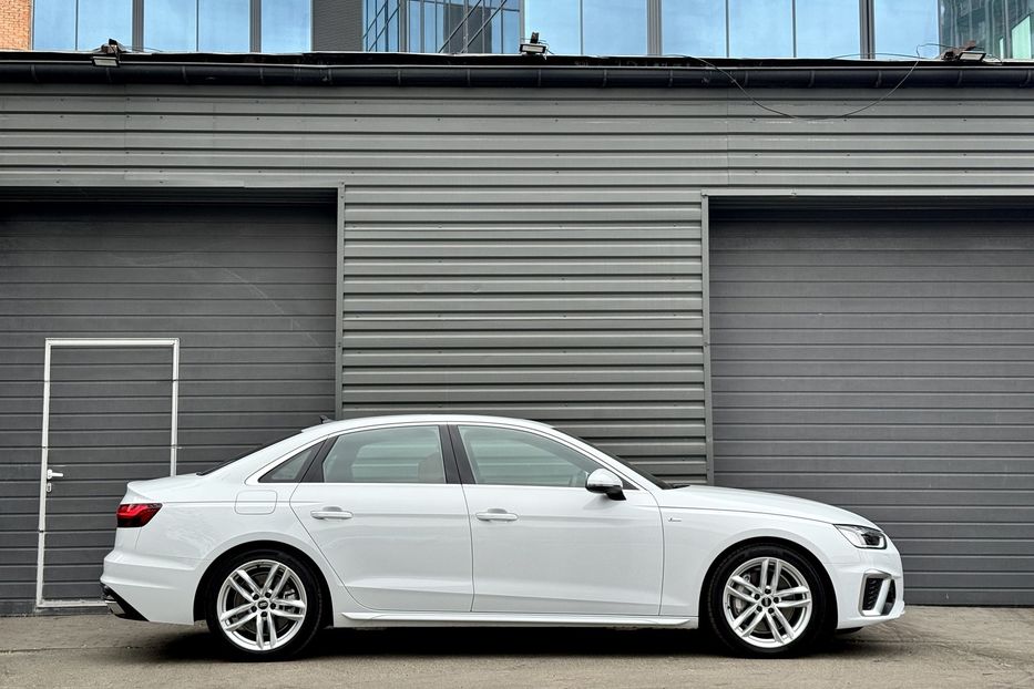 Продам Audi A4 45 TFSI S-line Prestige  2023 года в Киеве